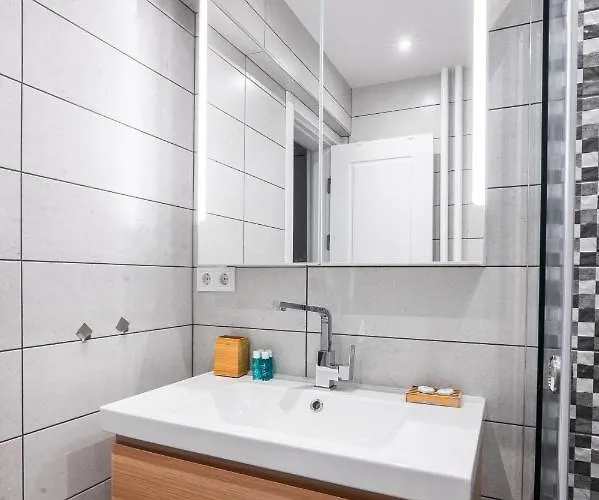 Apartment Contemporary Comfort 1bd Flat In Lozenetz, By Flat Mаnager Sofia