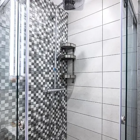 Apartment Spacious 1bd Flat In Lozenets - Modern & By Flat Mаnager Sofia